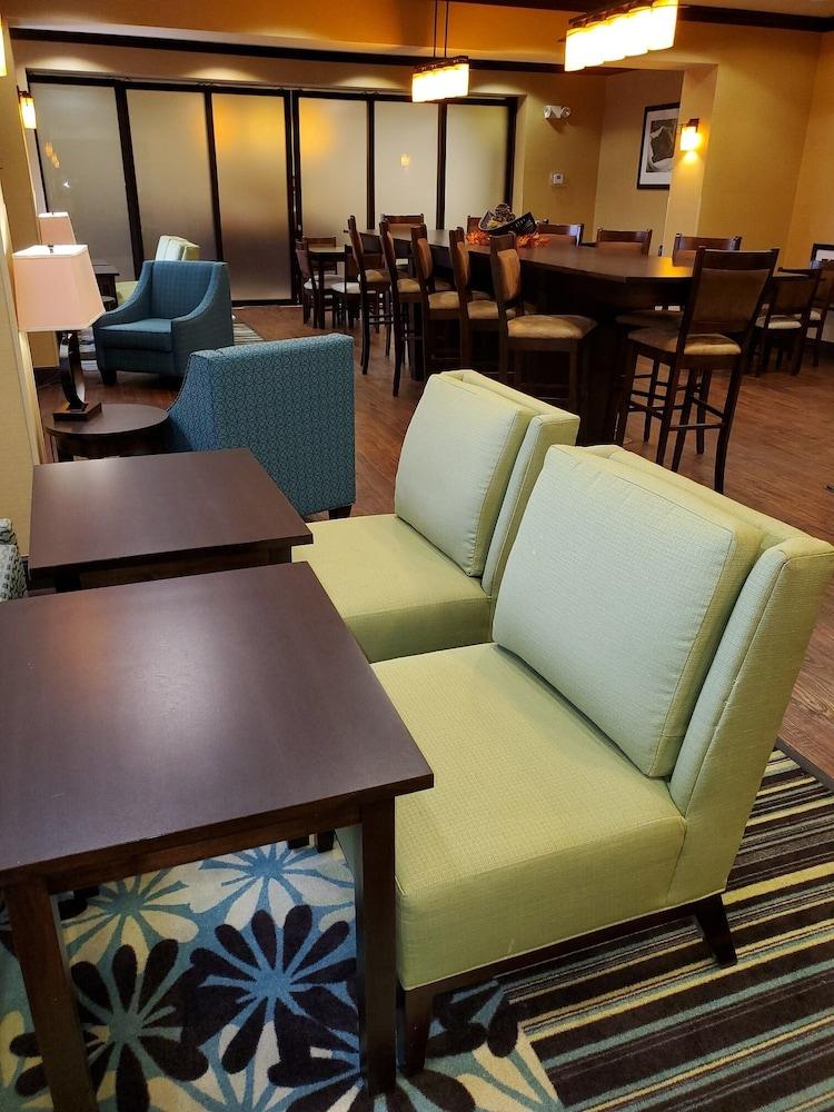 Hampton Inn Stow Exterior foto